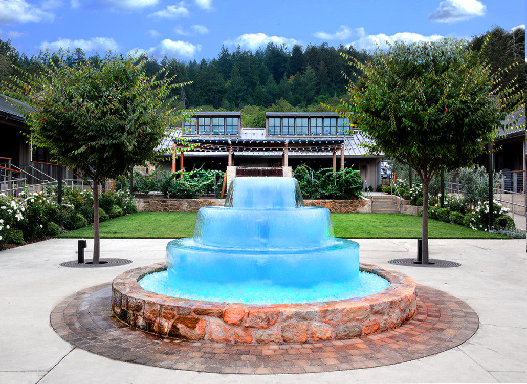 Cairdean-Fountain_image_jpeg